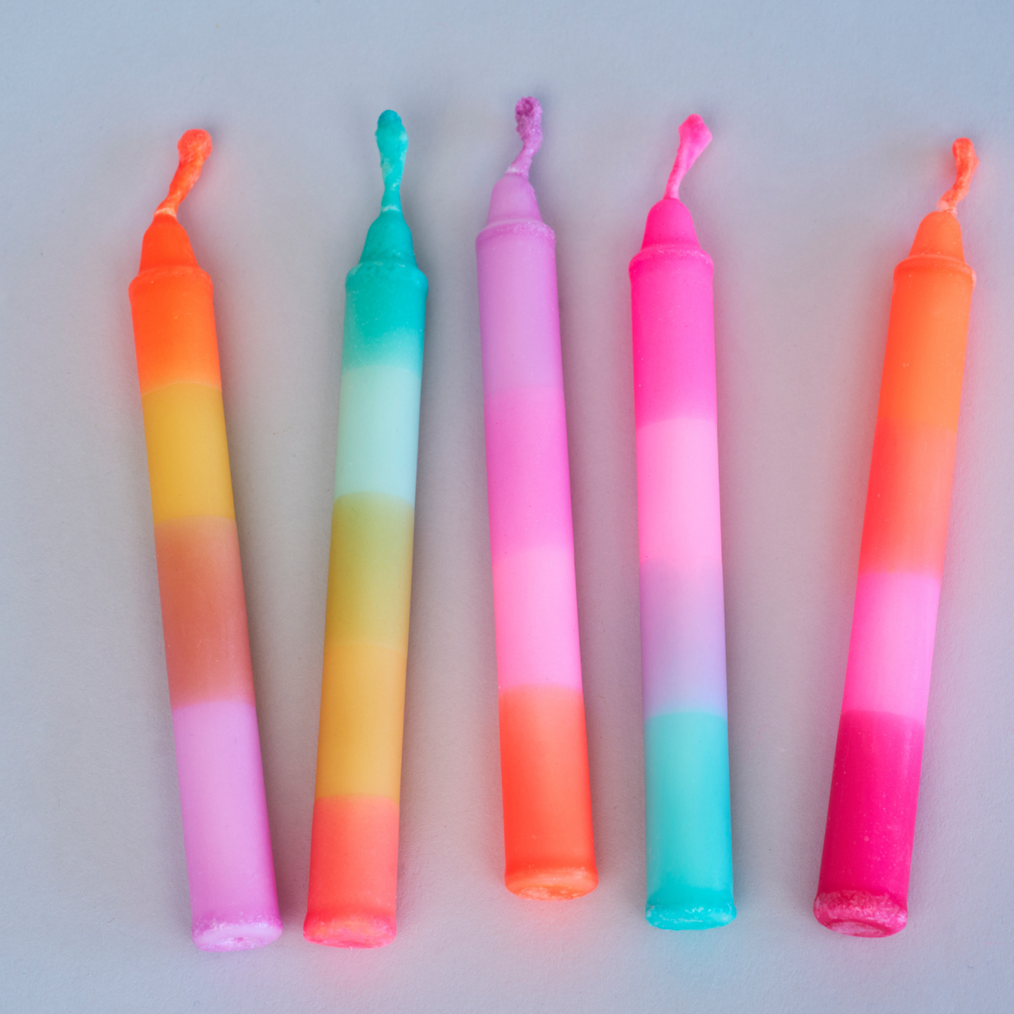 combocoral | kleine Party Kerzen | Dip Dye | „CANDYCRACKER” Mini Neon | 5er Set