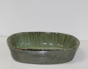 Calma Ceramics | Auflaufform | oval | grün | ohne Griffe